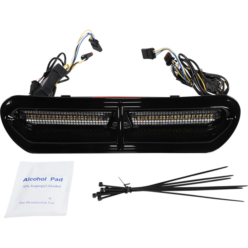 CUSTOM DYNAMICS Genesis® 4 All-In-One Dynamic LED Batwing Fairing Vent Insert