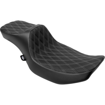 Extended Reach Predator III Seat - Double Diamond - Silver Stitching - Vinyl - FLH/FLT '23-'24