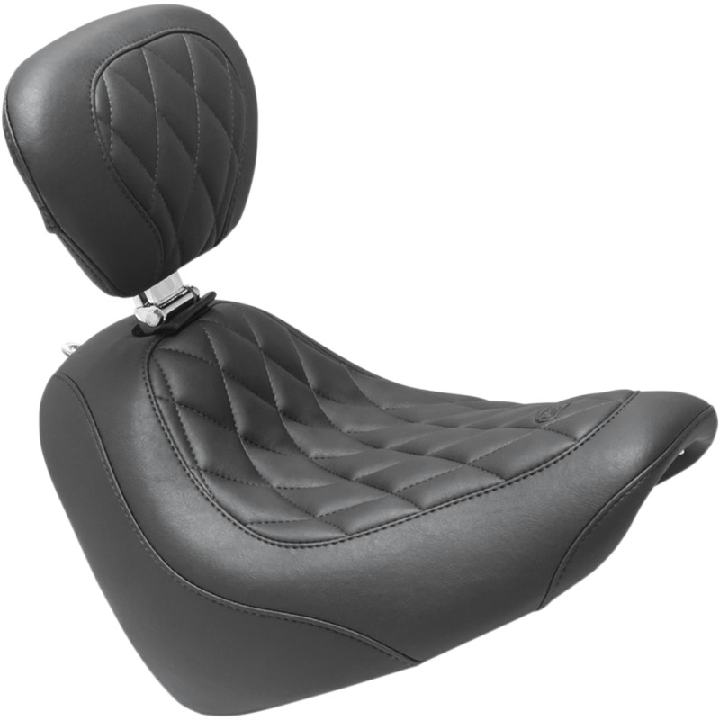 MUSTANG Wide Tripper™ Seat