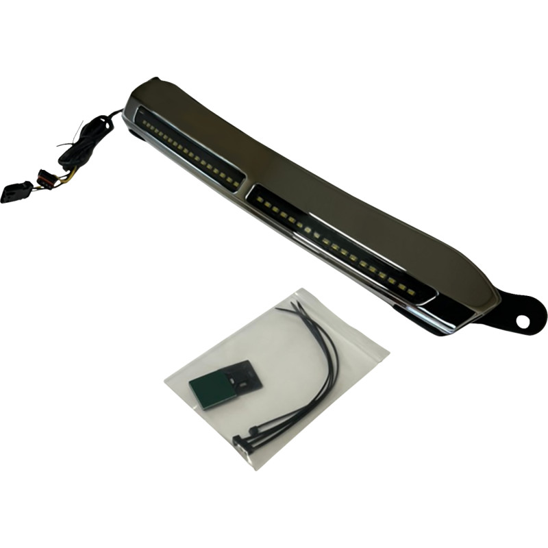 CUSTOM DYNAMICS Windshield Trim